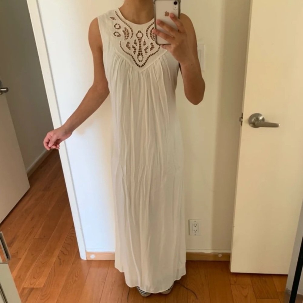 Dress - Picture 2 of 2